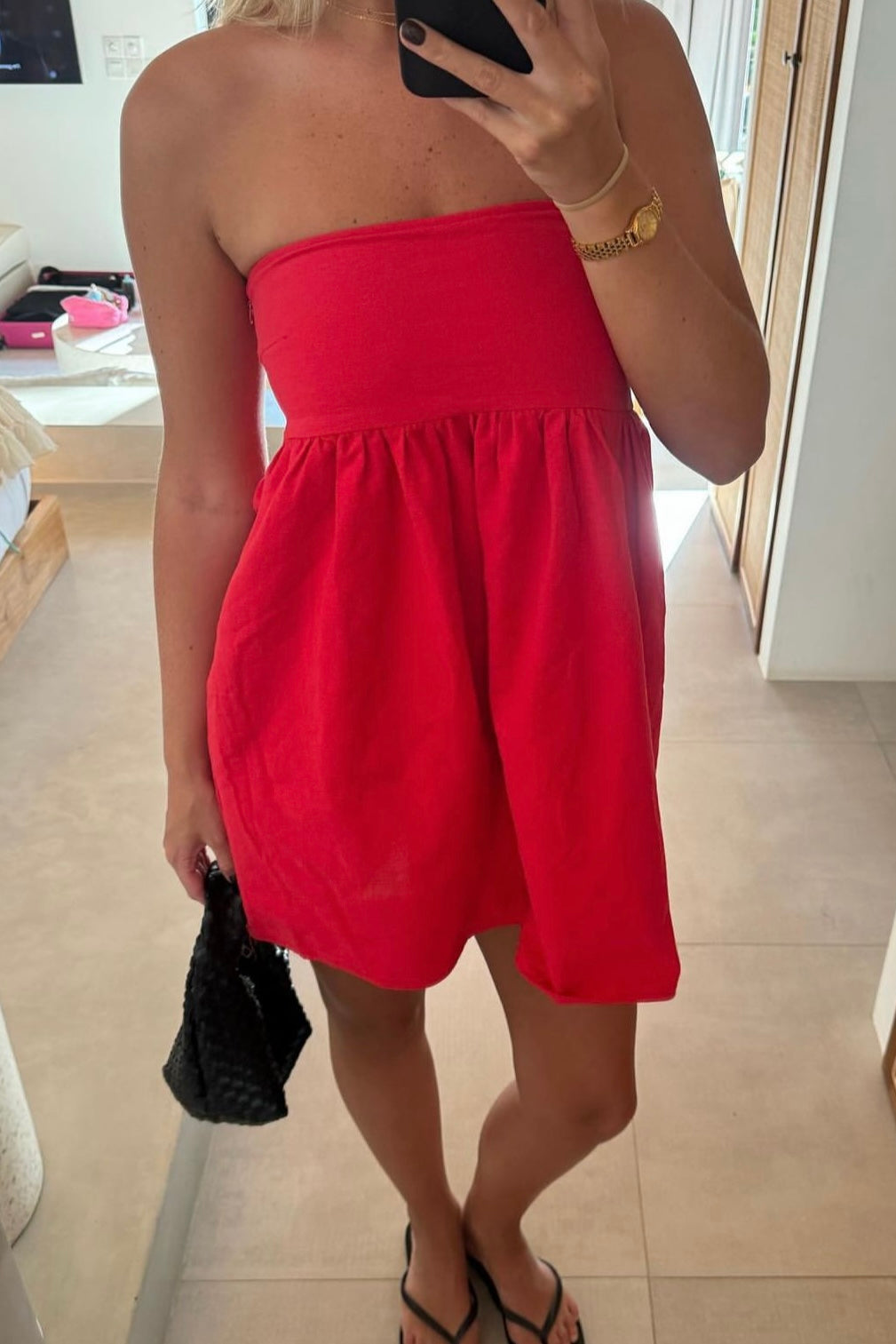 The Waiting Room Charlotte Mini (Red)