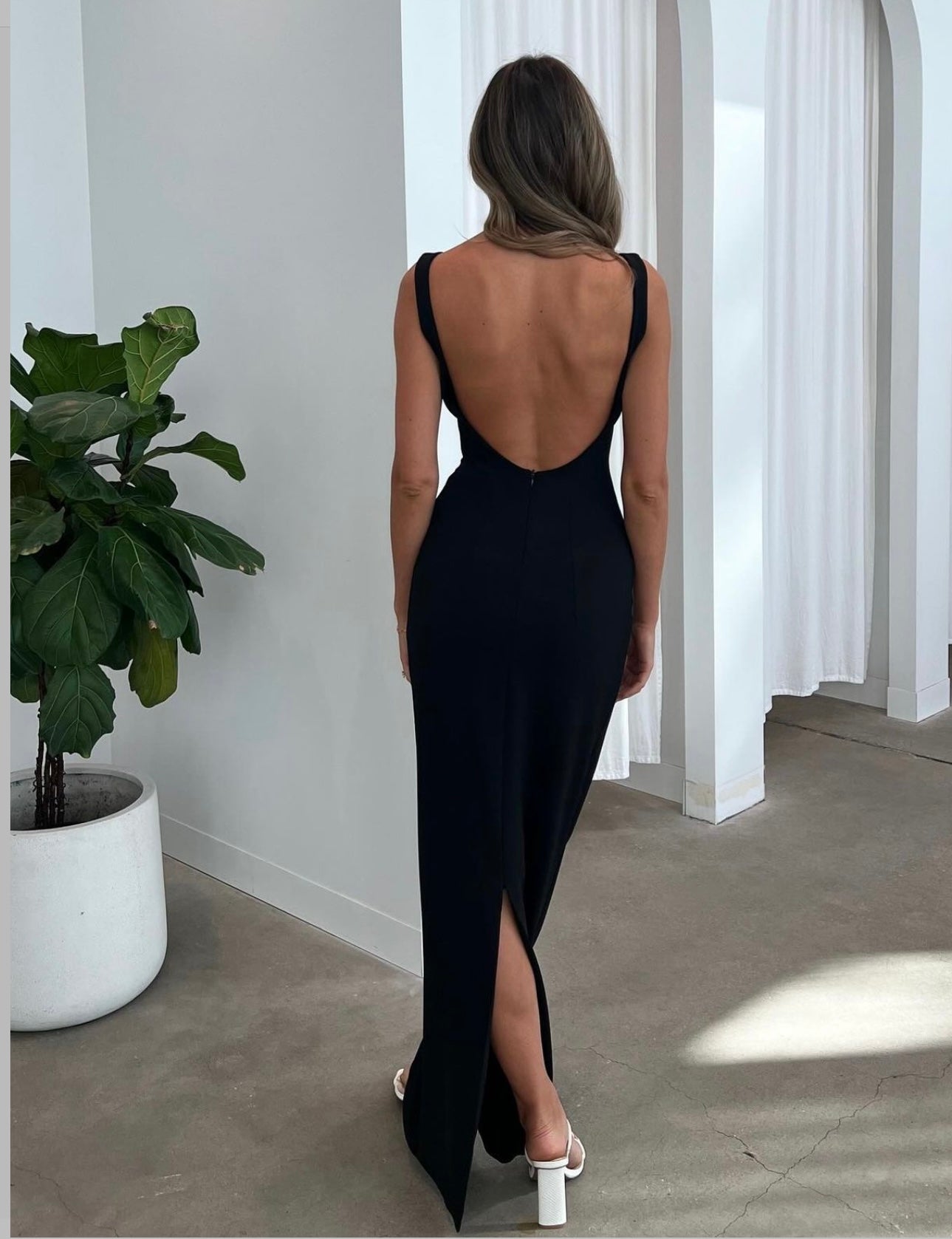 Effie Katz Verona Gown (Black)