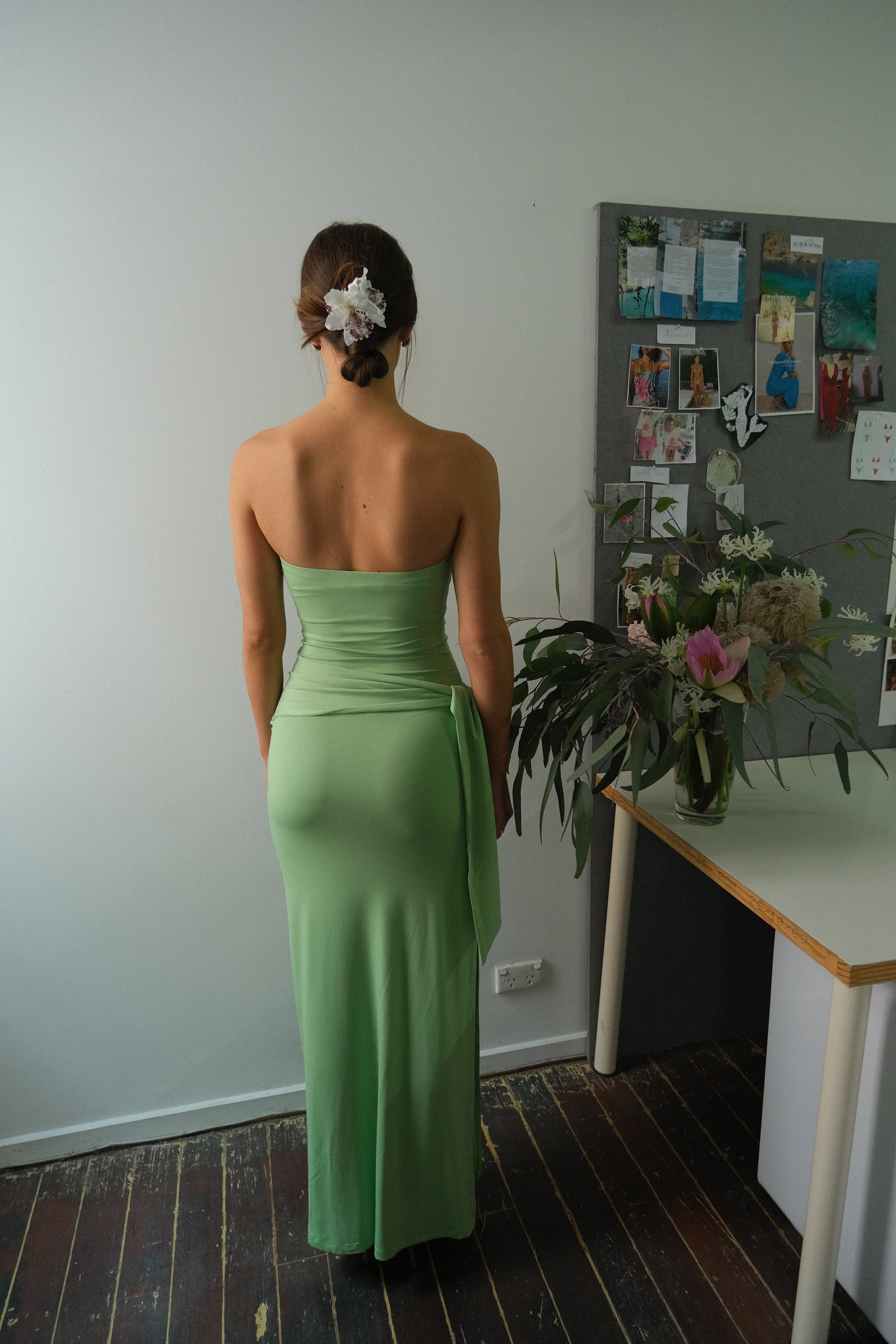 Odysseus & Penelope Draped Strapless Bamboo Dress (Green) Rent To Dress NZ Odysseus & Penelope Draped Strapless Bamboo Dress (Green) Rent To Dress NZ