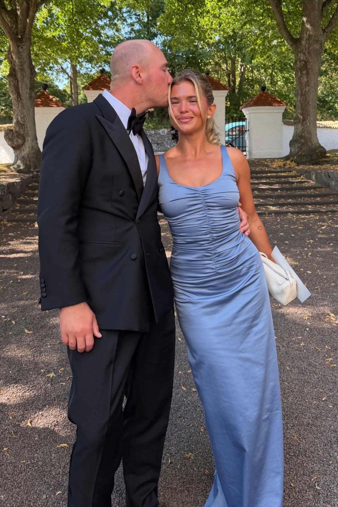 Ance Gria Atlein Gown (Blue)